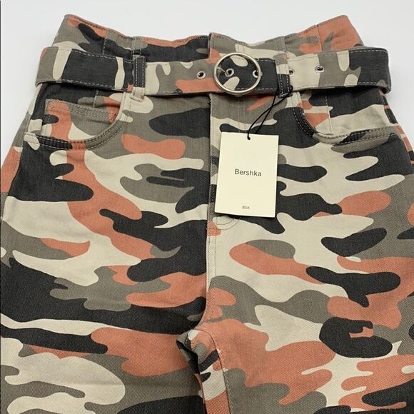 NWT BERSHKA Camo Print Skinny High Waist Jeans SIZE 4 - Picture 8 of 16